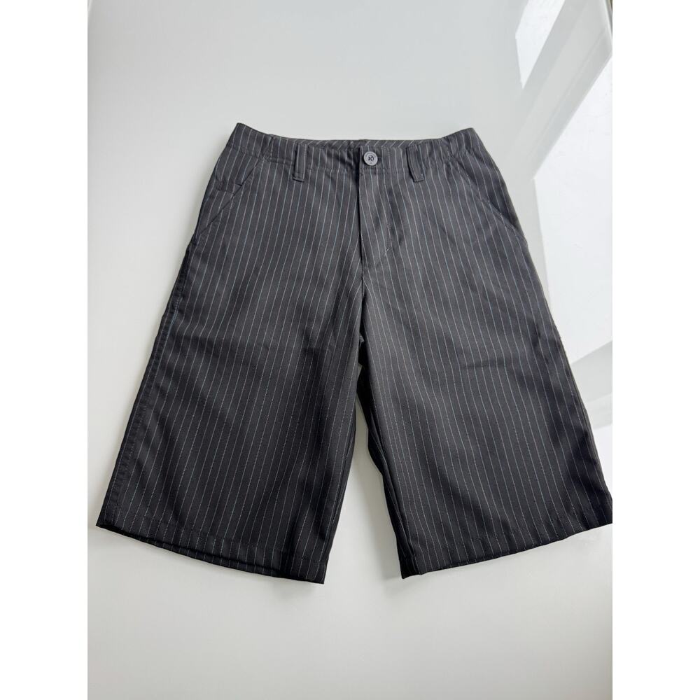 Quick Silver Boys Shorts Size 26 Black Striped